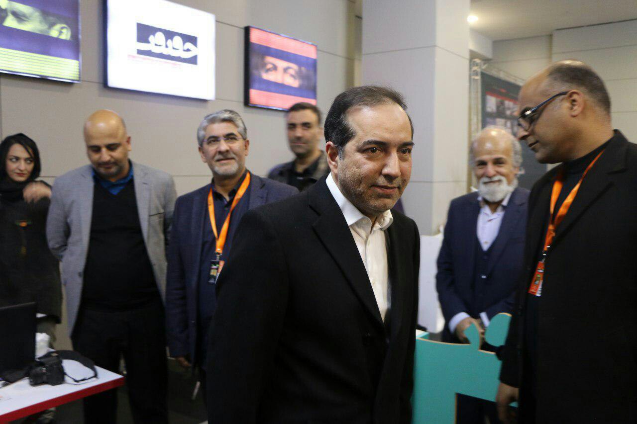 حضور حسین انتظامی رییس سازمان سینمایی در ستاد خبری جشنواره سینماحقیقت