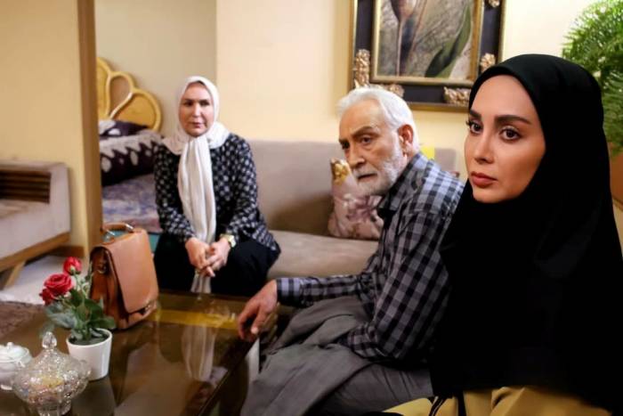 محمود پاک‌نیت: جان مردم از سینما رفتن مهمتر است/سریال «دخترم نرگس» در ادامه همه را متعجب می‌کند