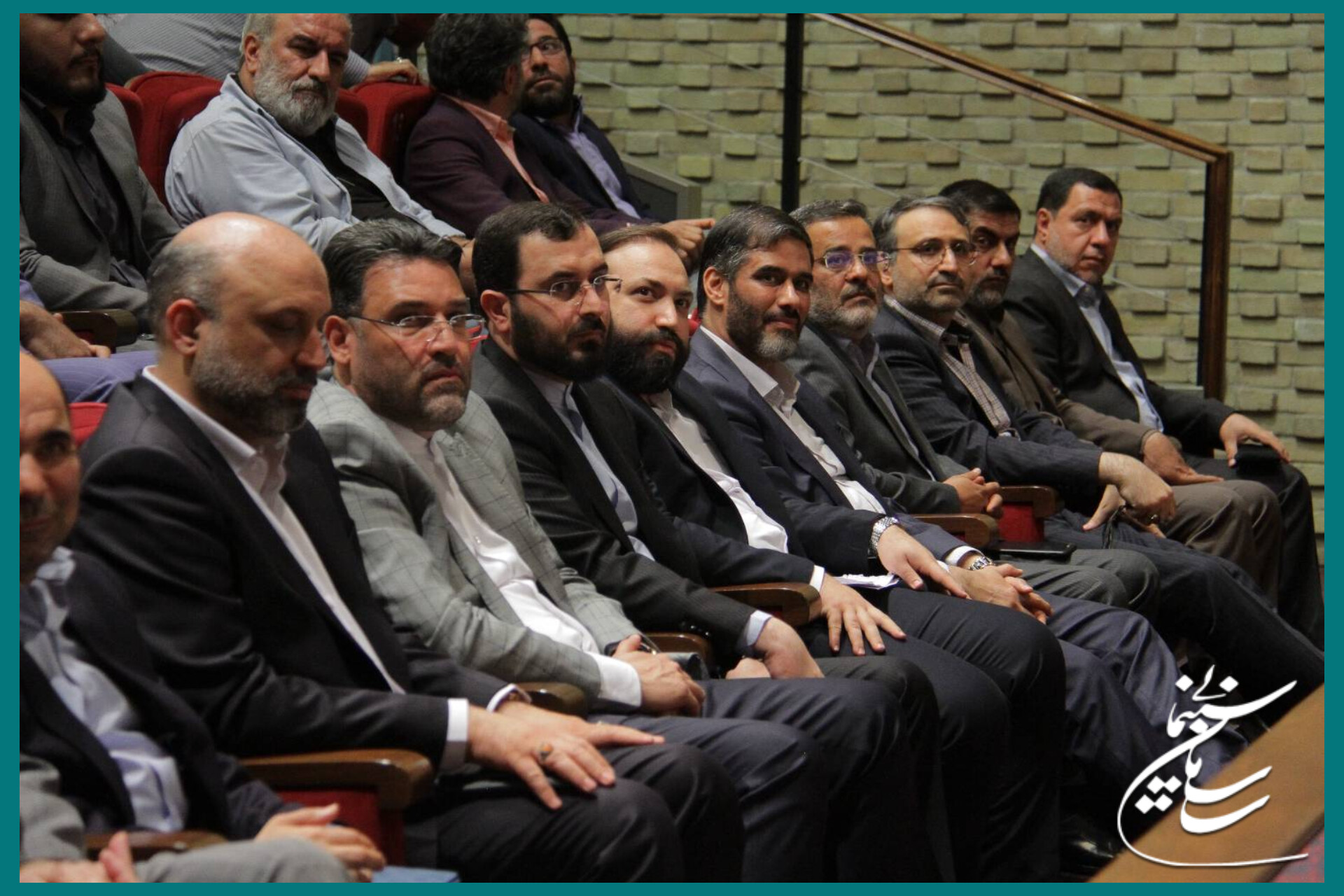 جوادی: وقتی فارابی را تحویل گرفتیم با خزانه خالی مواجه بودیم/اجازه ندادیم هیچ فیلمی با بودجه بیش از ۲۰ میلیارد تولید شود!